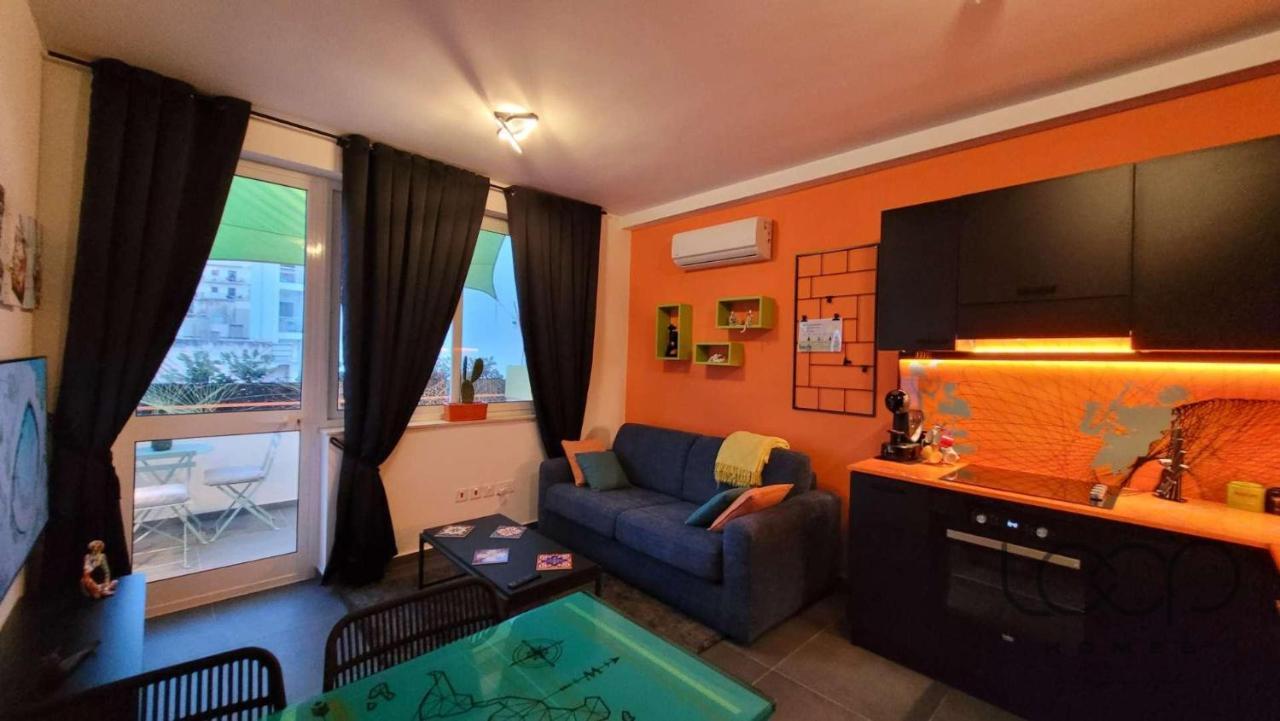 Modern - 50 M From Sea - Free Wi-Fi - Super Cool - Terrace - Fully Air-Conditioned San Pawl il-Baħar Eksteriør bilde