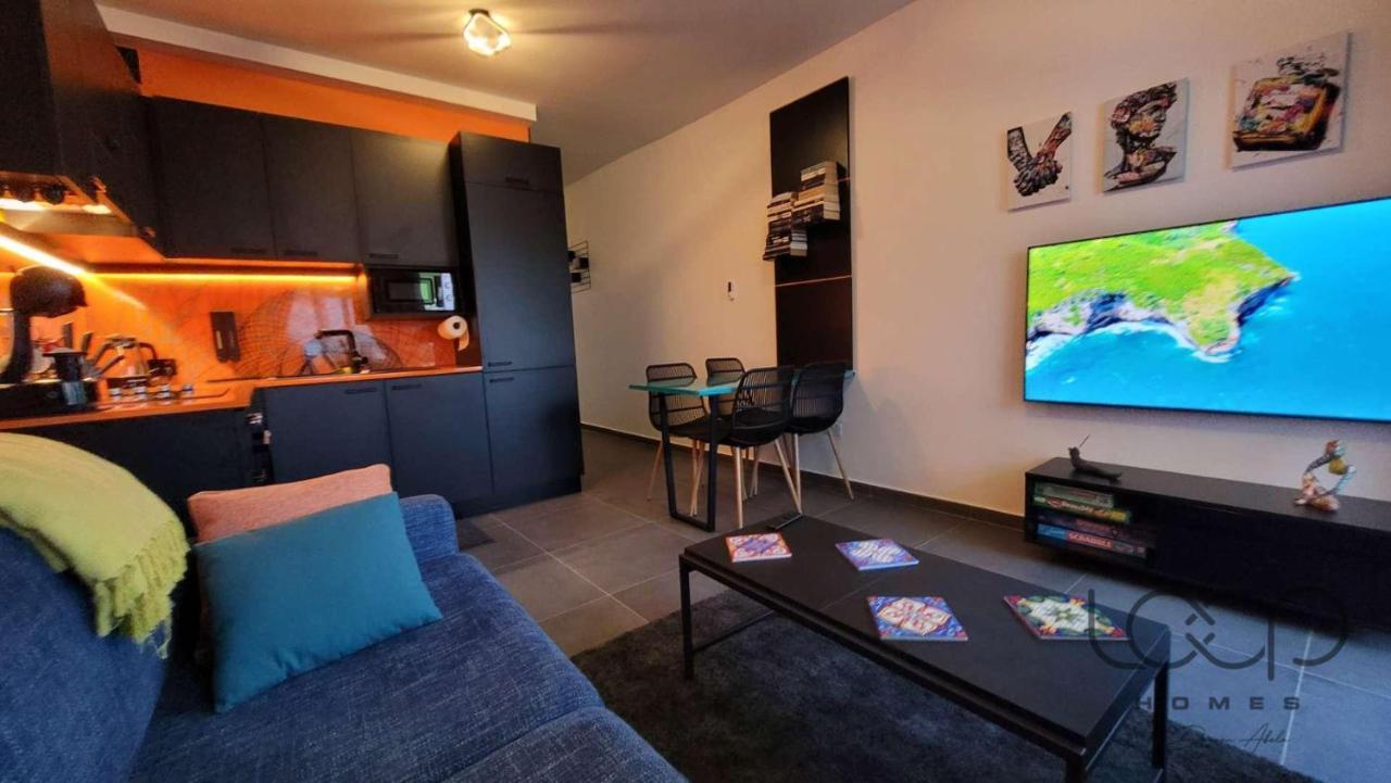 Modern - 50 M From Sea - Free Wi-Fi - Super Cool - Terrace - Fully Air-Conditioned San Pawl il-Baħar Eksteriør bilde